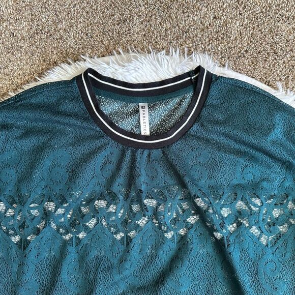 Fabletics Sophie Top Popover Lace Long Sleeve Dark Teal Black Womens Size Large - Picture 3 of 5